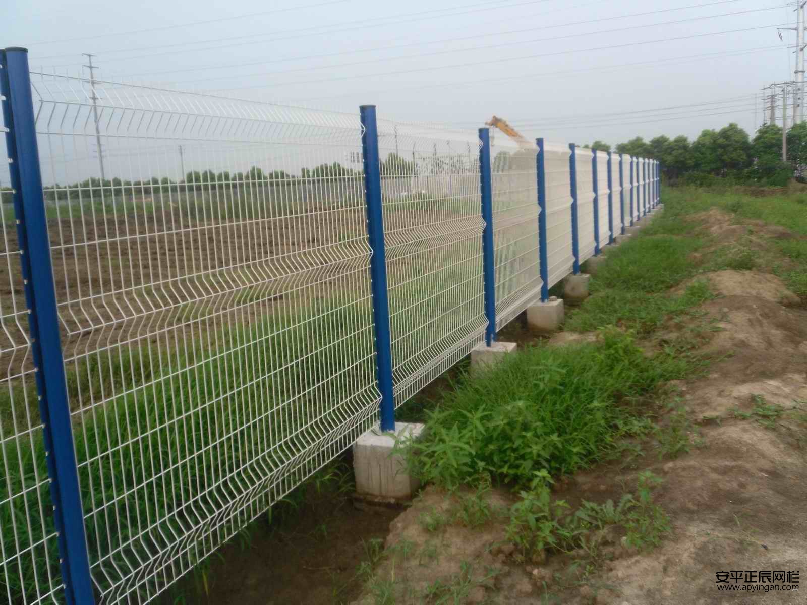 鐵絲網護欄網廠家 鐵絲網護欄網廠家