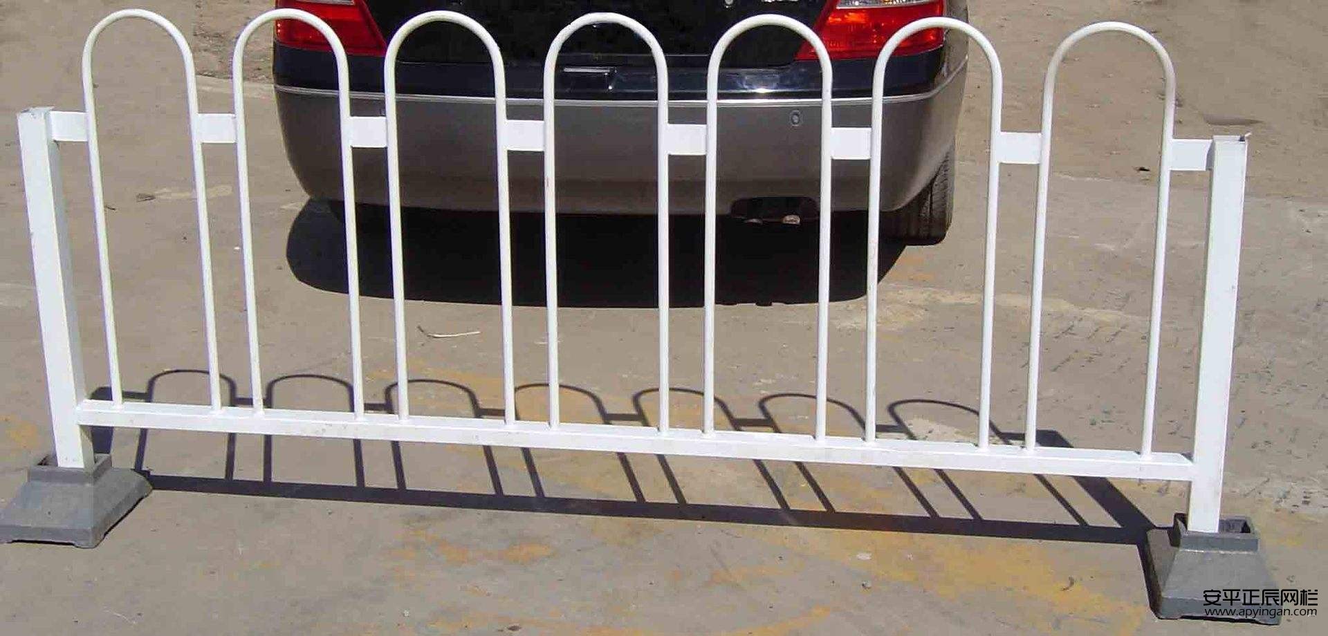 京式護欄多少錢一米 京式護欄多少錢一米