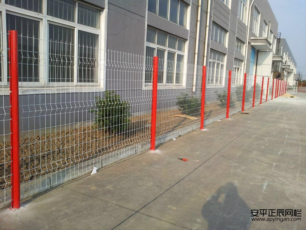 桃型柱護欄網 桃型柱護欄網