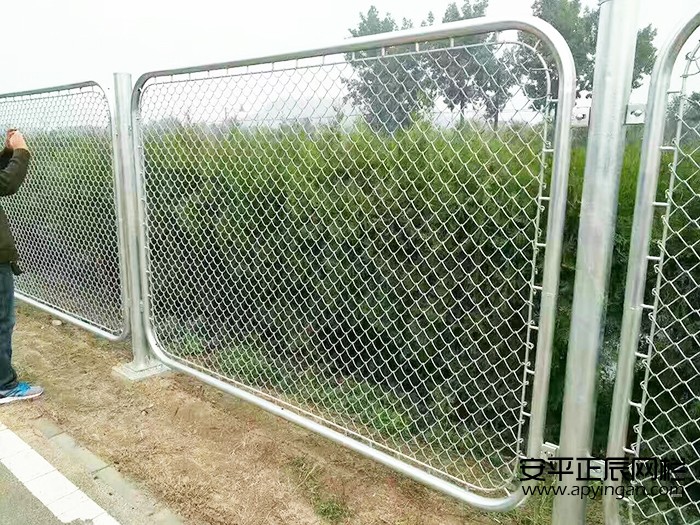 邊框護欄網多少錢一米? 邊框護欄網