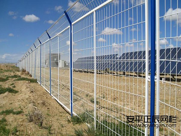 <strong>光伏發(fā)電場圍欄</strong>quot;600