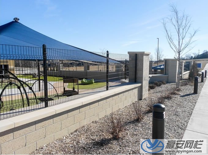 廠區(qū)小區(qū)圍欄網(wǎng) 廠區(qū)圍欄網(wǎng)