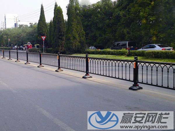 道路護欄 道路護欄