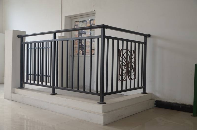 鐵藝圍欄圖片 鐵藝圍欄圖片