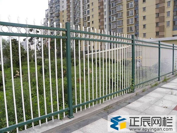 圍墻護欄