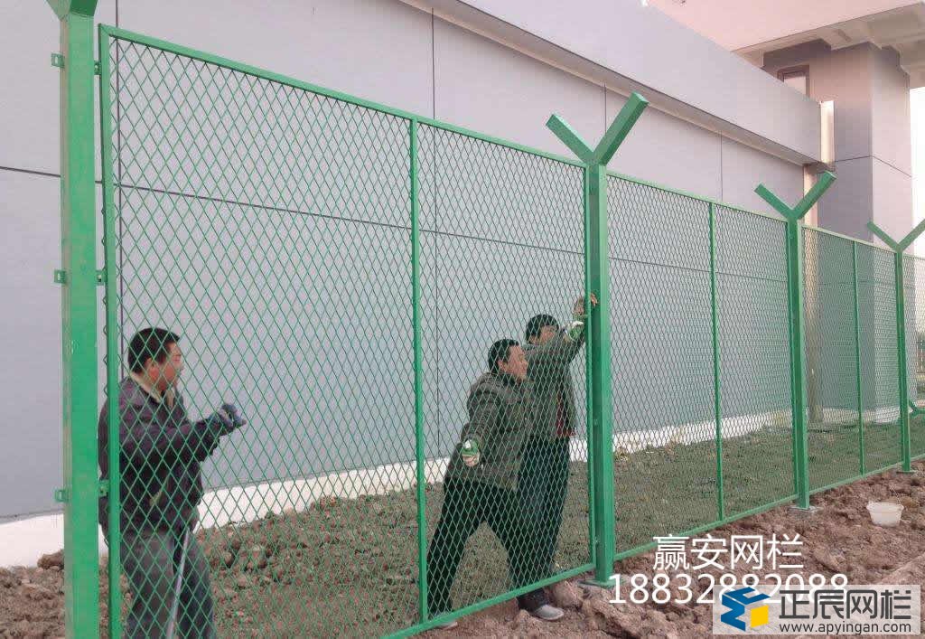 框架護欄網(wǎng)安裝