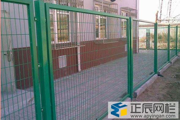 安平框架護(hù)欄網(wǎng)現(xiàn)貨