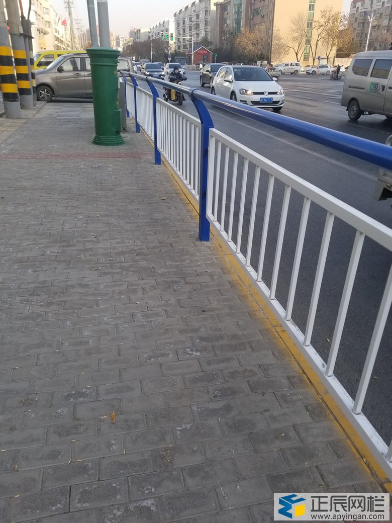 市政道路護欄