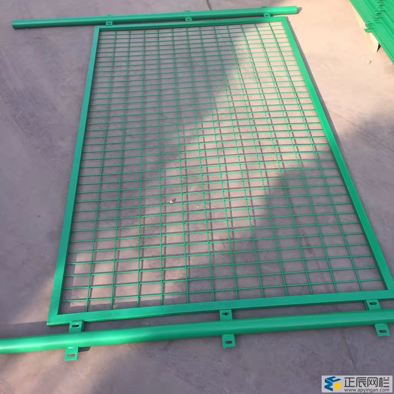 護欄網安裝步驟