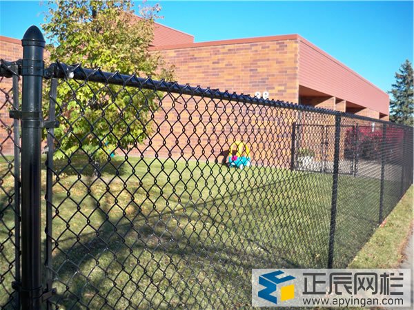 鄉(xiāng)下墻頭圍欄