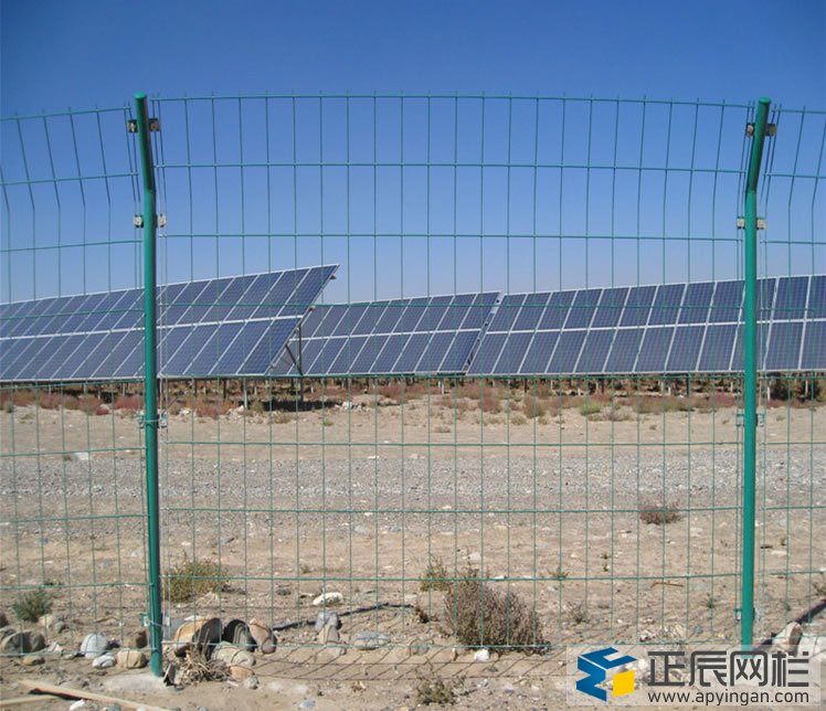 光伏電站護欄網