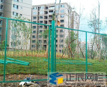 小區(qū)隔離網(wǎng)